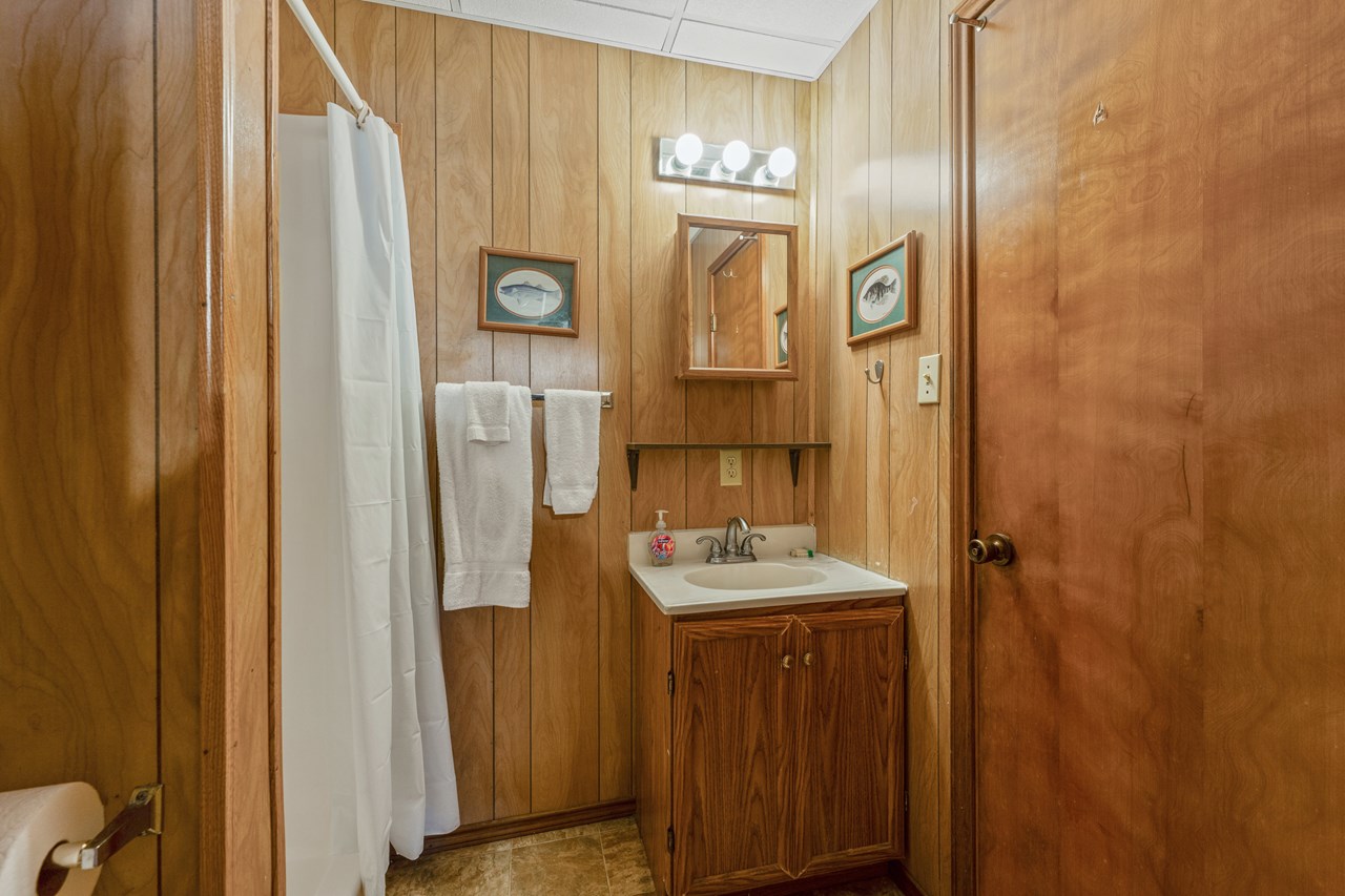 upstairs bathroom number 1