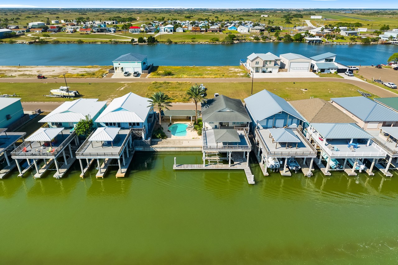 aerial view of the two harbor front lots